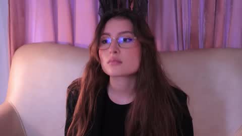 Lauren            online show from October 22, 6:31 pm