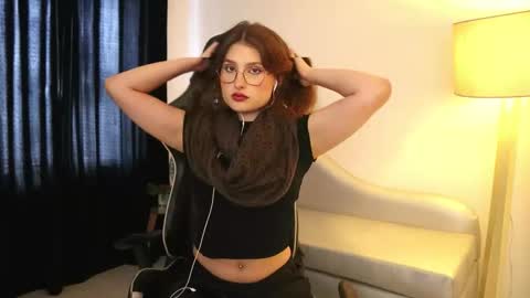 Lauren            online show from November 18, 2:42 pm