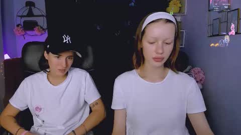 Snapshot of daisy_baby_ chatting on September 12, 7:16 pm daisy online show from September 12, 7:16 pm