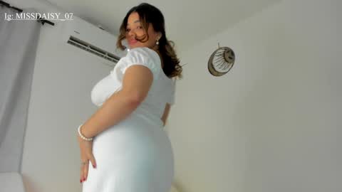 Snapshot of daisy_brown01 chatting on February 3, 2:47 am Dai   my Instagram missdaisy 07 online show from February 3, 2:47 am