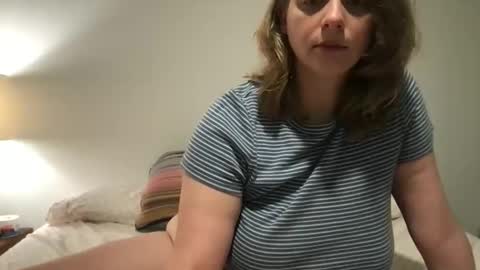 daisy_lately online show from March 10, 10:52 am
