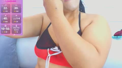 Snapshot of daisy_price chatting on October 25, 11:42 am Daisy Price online show from October 25, 11:42 am