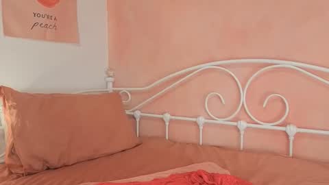 Snapshot of daisydreams_cumtrue chatting on October 5, 9:44 pm Daisy Dreams online show from October 5, 9:44 pm