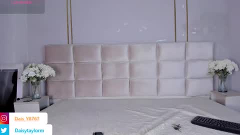 Daisy online show from February 27, 1:26 pm