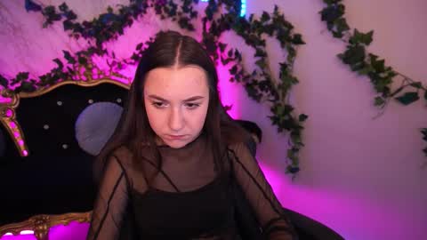 daisyyfire online show from November 2, 2:39 pm