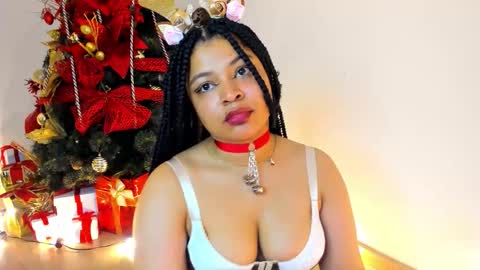 dakota_mars online show from December 18, 11:44 pm