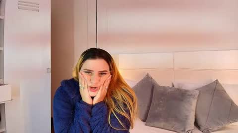 Dakota-Megan online show from September 30, 2:49 pm