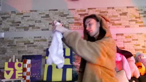 Dalia  online show from October 29, 9:33 am