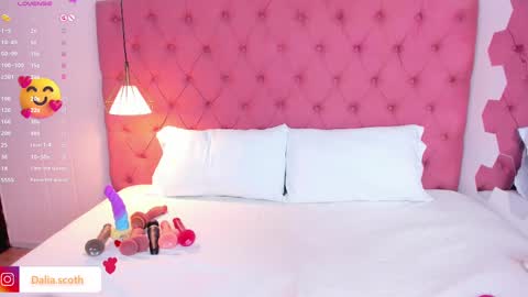 Dalia online show from March 11, 7:36 pm