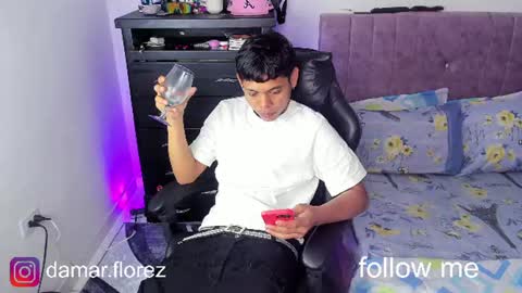damar_felipe online show from June 12, 10:09 pm