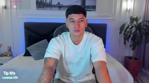 DAMIAN online show from February 8, 1:03 pm