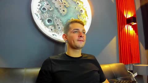 Damian Oliver online show from December 15, 6:07 am