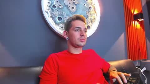 Damian Oliver online show from December 16, 10:29 am