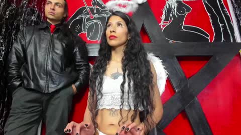 damian_and_tiana online show from April 8, 5:43 am