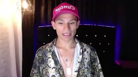 Damian online show from July 6, 8:55 pm