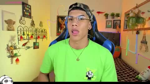 Damian online show from January 15, 3:04 am