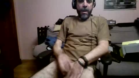 damianour online show from December 1, 11:30 am