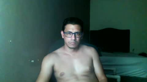 DamnSexy0102 online show from September 29, 9:14 pm