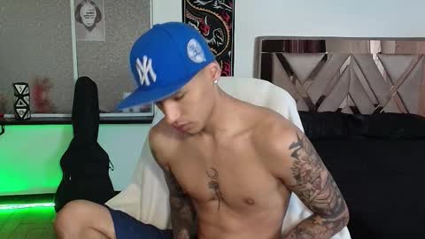 Damon online show from October 12, 6:54 pm