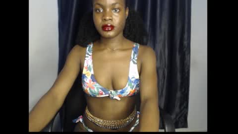 leah online show from December 4, 10:04 am