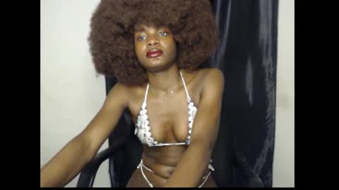 leah online show from November 28, 5:59 am