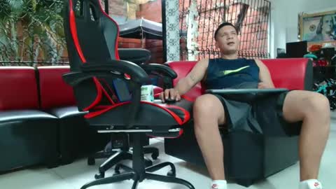 damyan_2003 online show from March 4, 9:43 pm