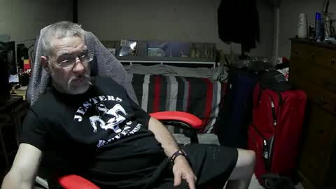 dan137111 online show from April 28, 10:41 am
