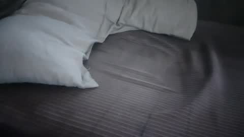 dan5666 online show from November 27, 8:55 am