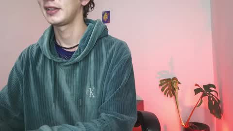 Dan and Noah online show from April 4, 9:22 pm