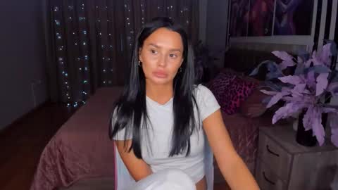 DanaMiers online show from September 22, 3:43 am