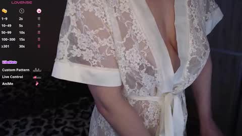 danbie_leen online show from February 12, 11:25 am