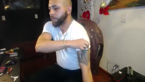 danbury online show from December 20, 12:50 am