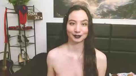 Lea lei-a online show from November 11, 11:29 pm