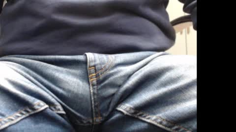 dani_alpina online show from April 8, 10:51 am