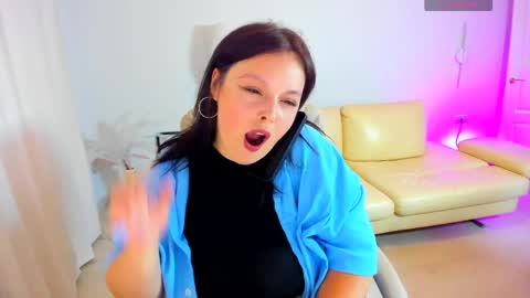 dani_kittys online show from May 23, 8:32 am