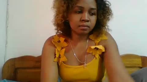 danie80704 online show from December 15, 4:52 am