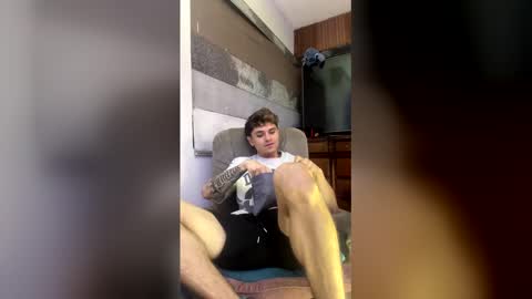 daniel_collins07 online show from May 3, 3:01 am