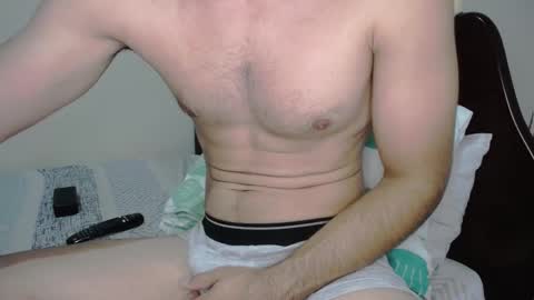 Snapshot of daniel_ny_ chatting on February 24, 10:14 pm Dani online show from February 24, 10:14 pm