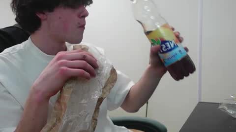 DANIEL SHAWN online show from March 13, 10:13 pm