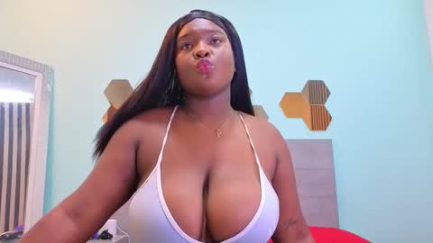 daniela_gil7 online show from April 16, 4:01 am