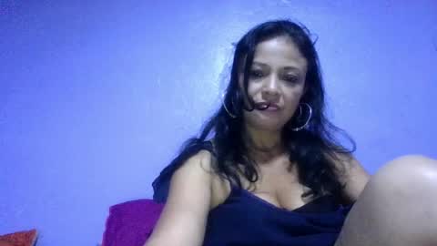 daniela_love1 online show from July 3, 12:37 am