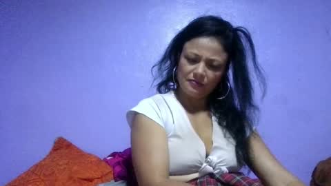 daniela_love1 online show from May 21, 2:07 am
