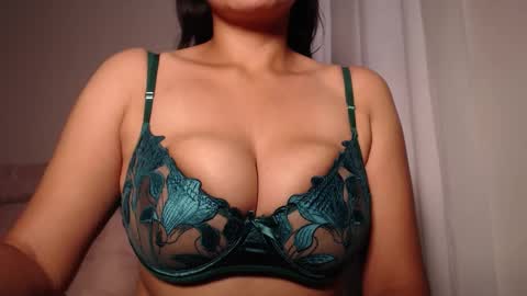 Lucia online show from October 14, 6:55 pm