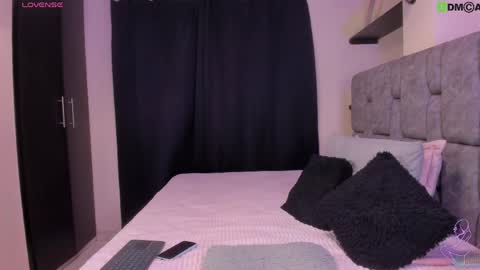 danielasexya online show from May 10, 12:55 pm