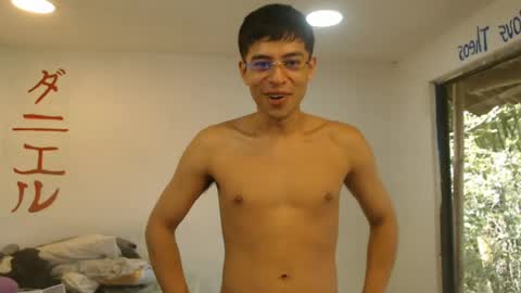 danielitopapii online show from July 30, 3:45 pm
