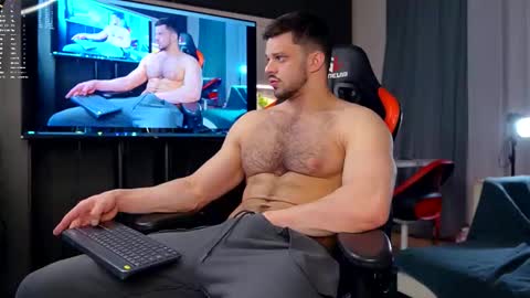 Daniel Kraig online show from February 10, 12:02 am