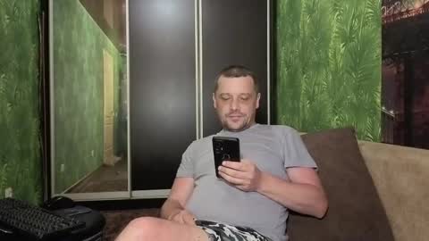 DanieloCool online show from June 6, 7:03 am