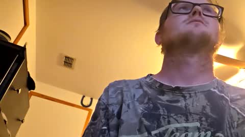 Daniel    y. online show from December 23, 12:06 am