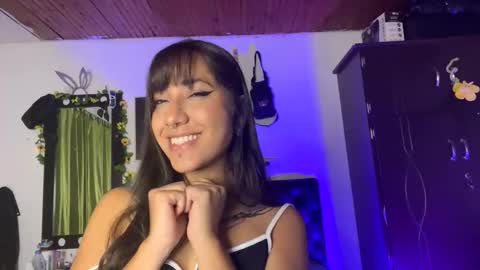 daniela online show from November 16, 6:15 am