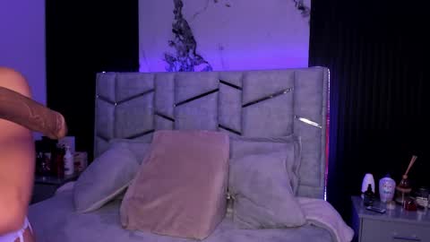 Dani Phonenix online show from February 24, 7:41 pm